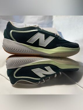 New Balance 996 D v6 men’s 9.5/womens 11. New/return/never worn